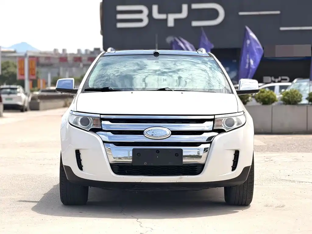 Ford Edge (Import) — миниатюра 2