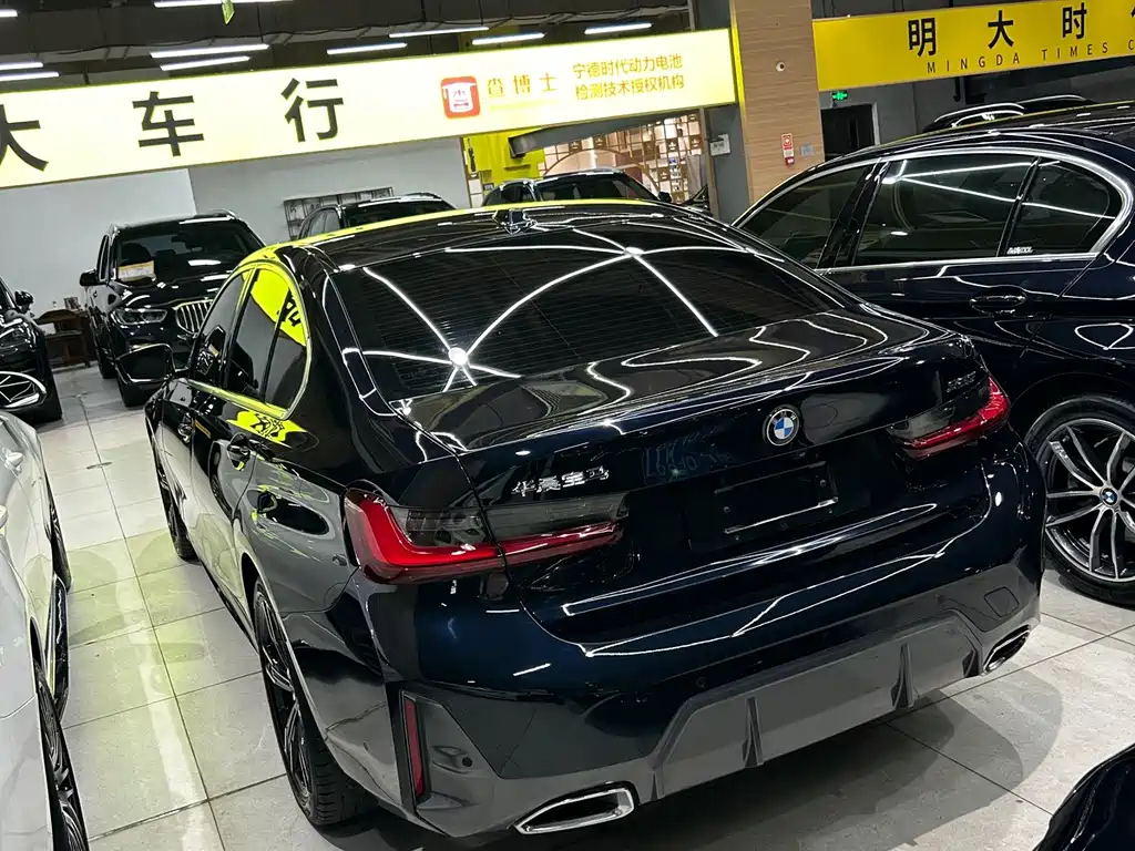 BMW 3 Series — миниатюра 8