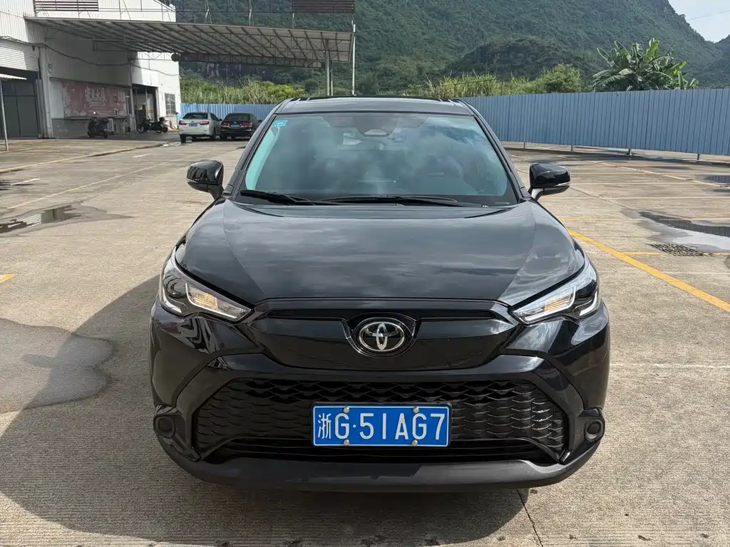 Toyota Frontlander — миниатюра 2