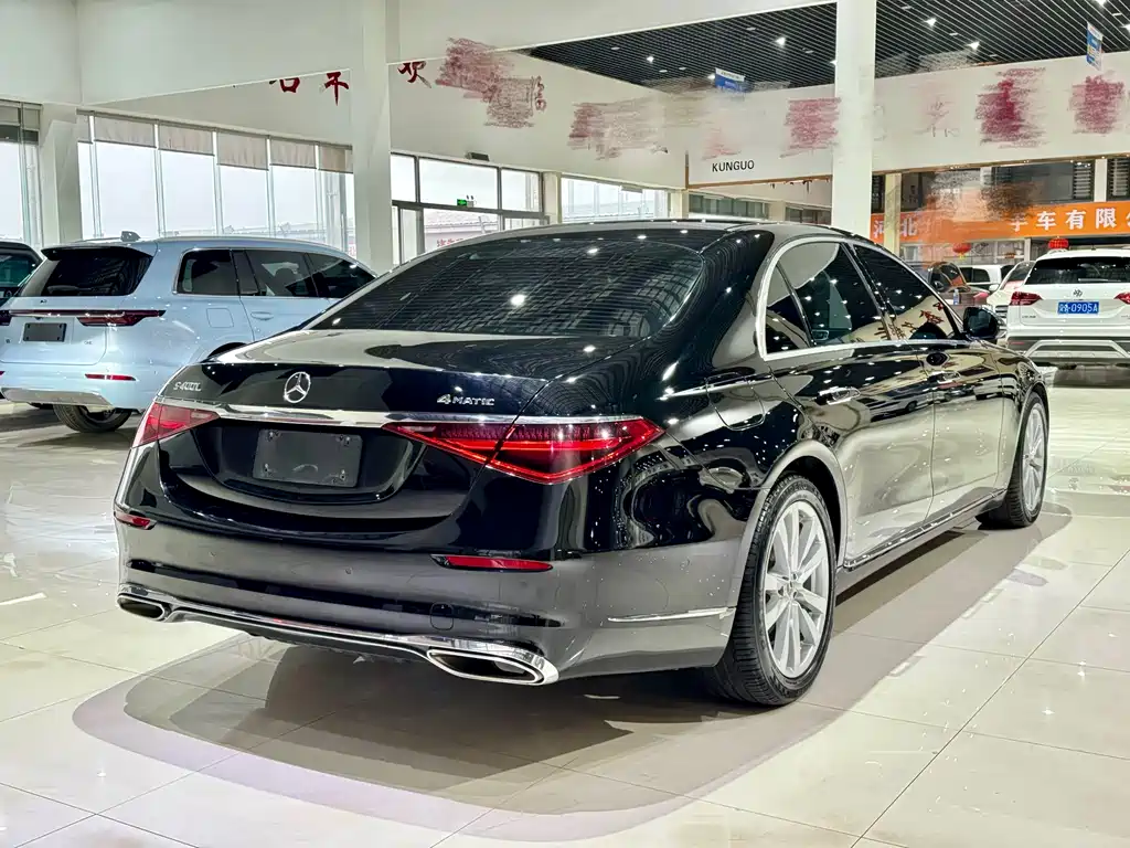 MERCEDES-BENZ S CLASS