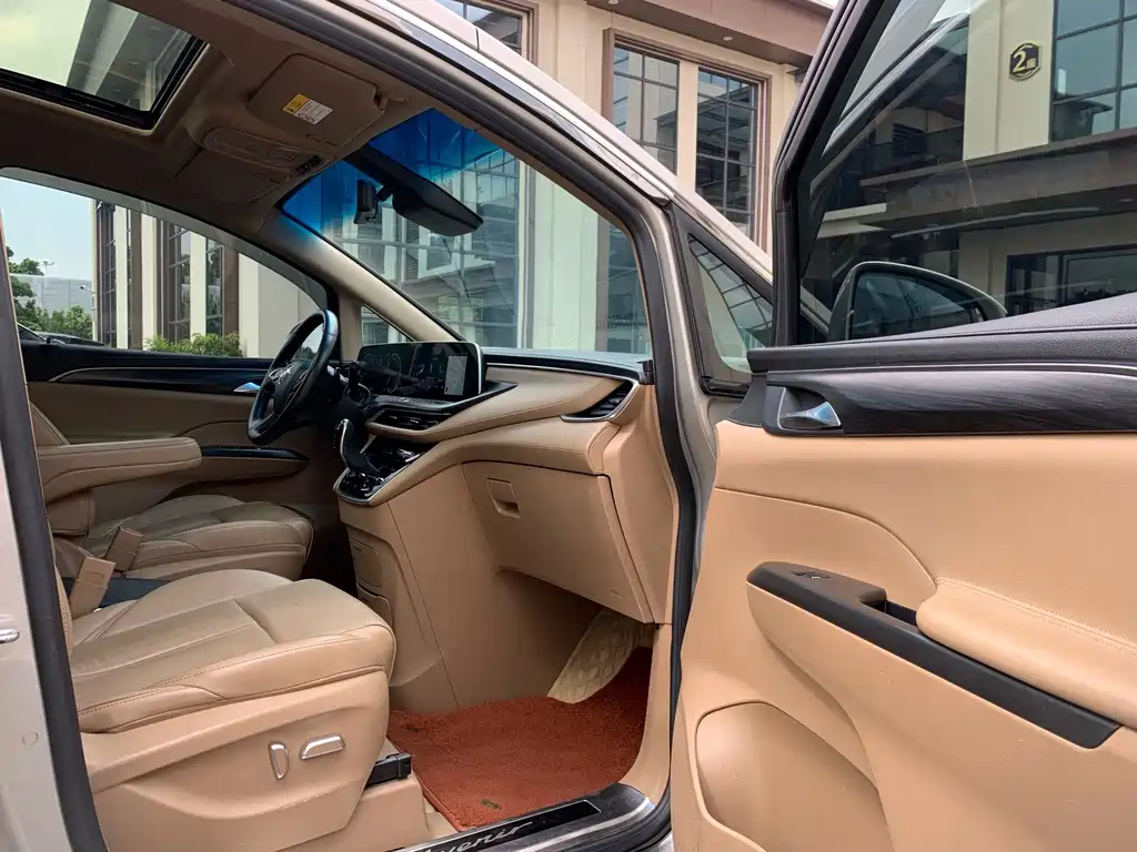 Buick GL8 — миниатюра 16