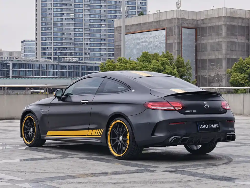 MERCEDES-BENZ C CLASS AMG