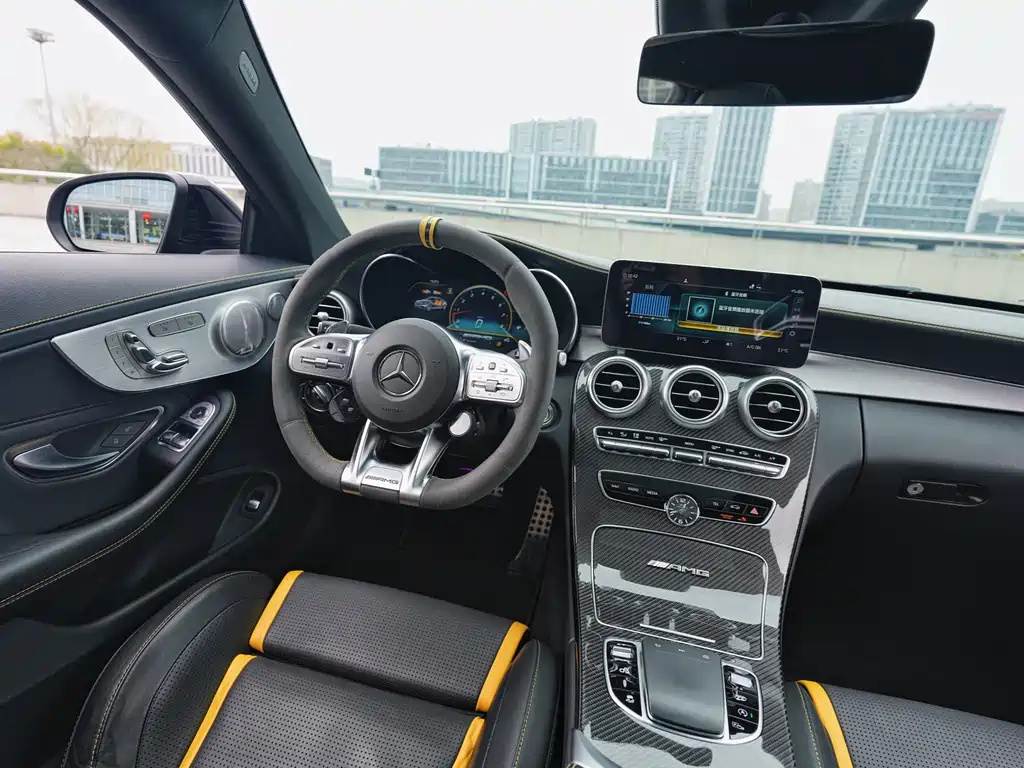 MERCEDES-BENZ C CLASS AMG