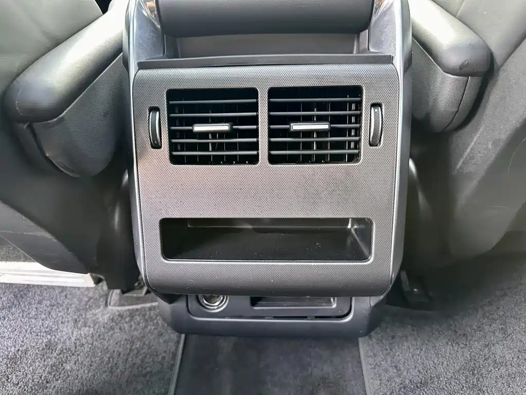 Land Rover Sport — миниатюра 21