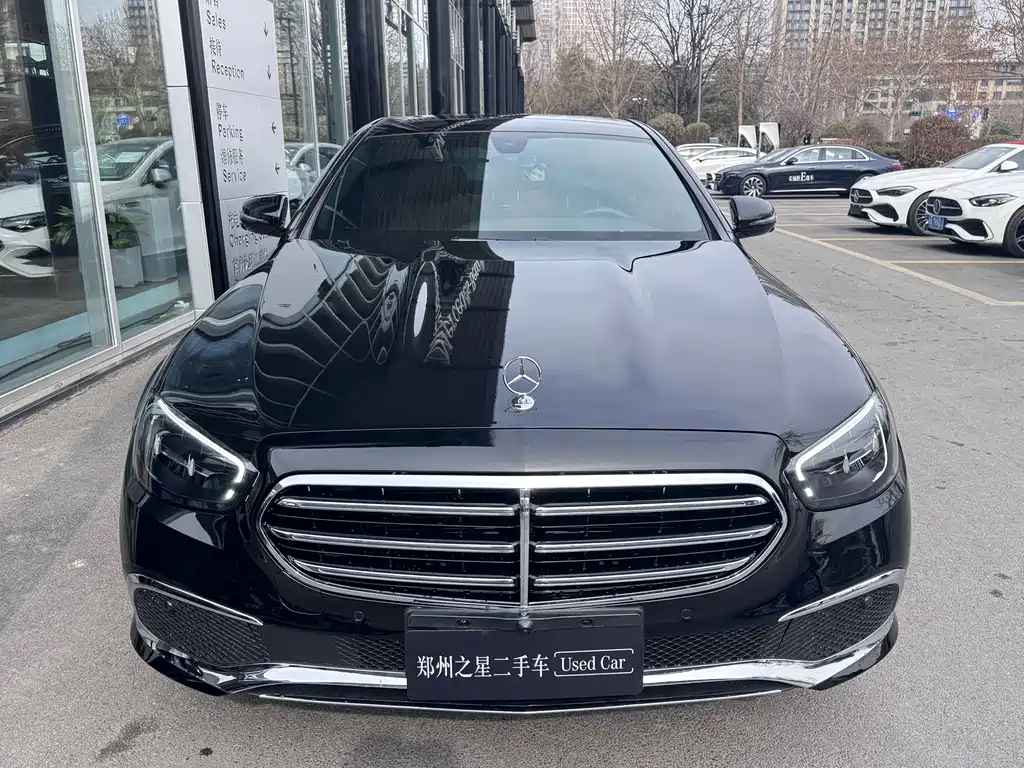 MERCEDES-BENZ E CLASS