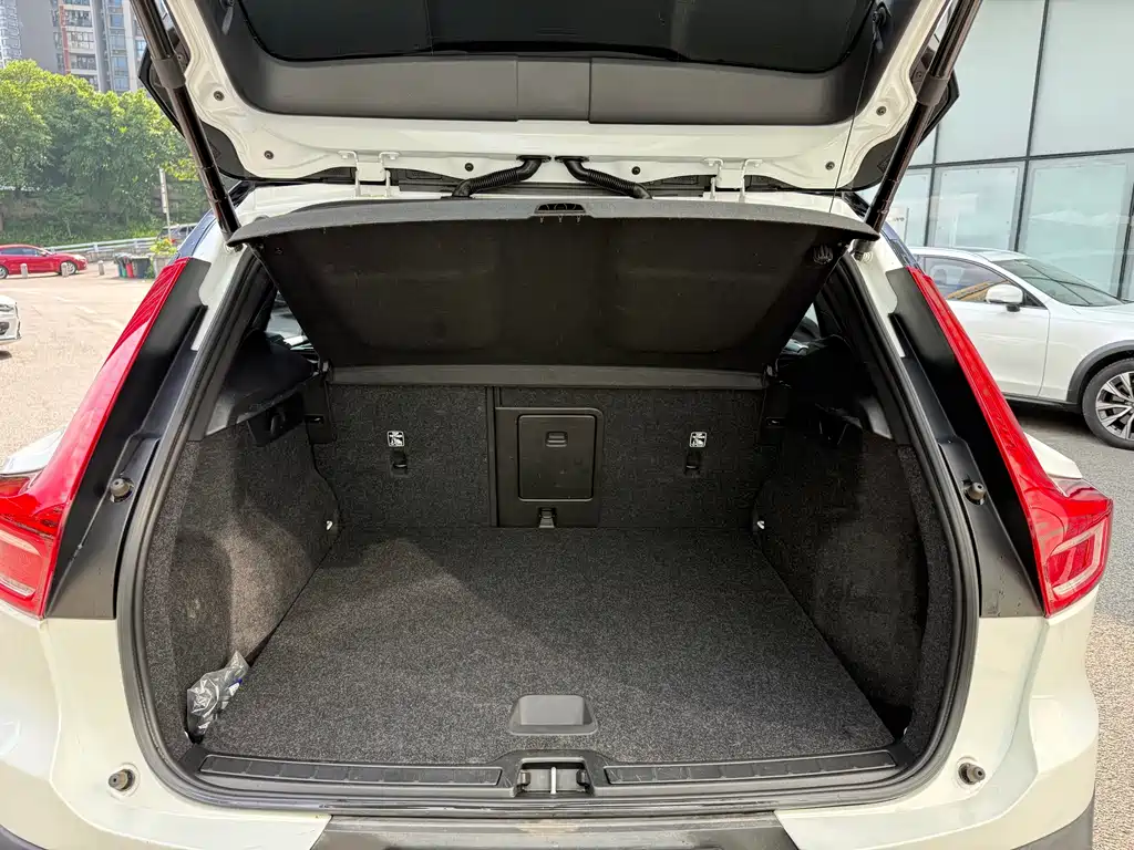 Volvo XC40 — фотографии объявления, Фото 17