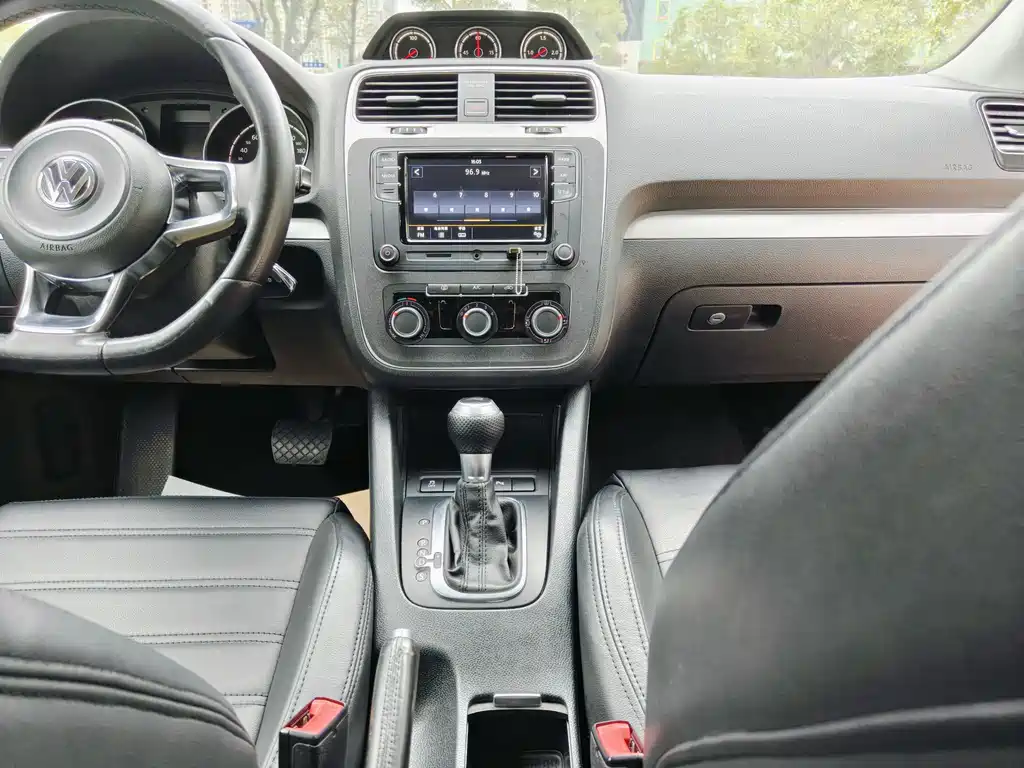 Volkswagen Scirocco 1.4TSI Elegant Edition, фото 16