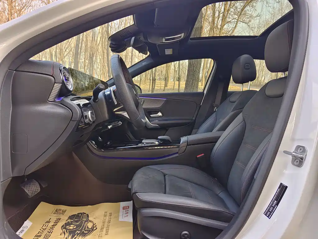 MERCEDES-BENZ A CLASS