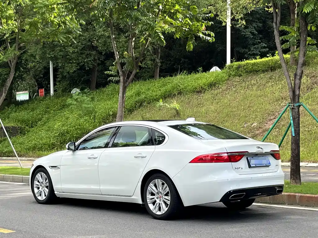 Jaguar XFL 2018 XFL 2.0T 250PS Luxury
