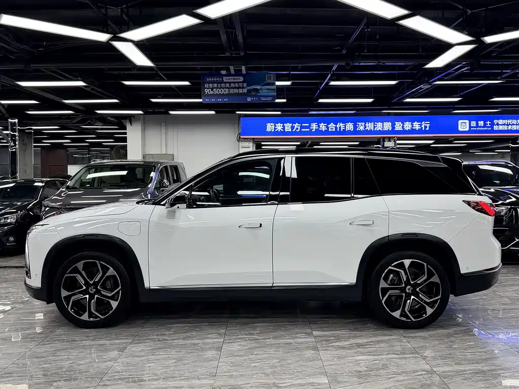 NIO ES8 — миниатюра 4
