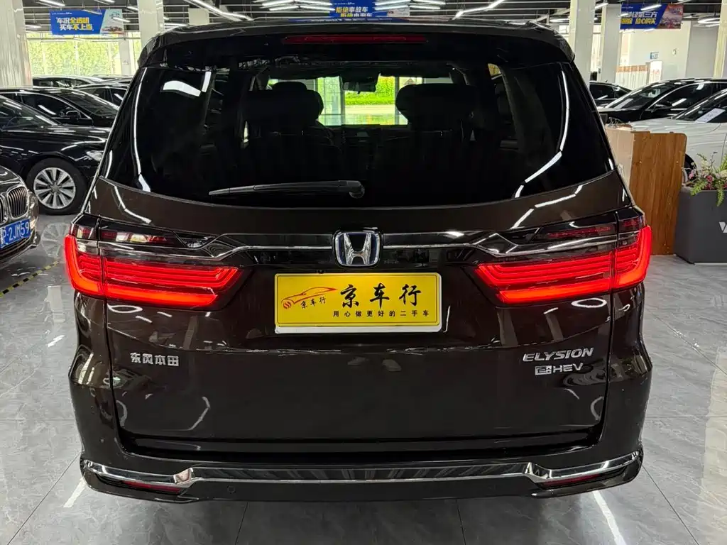 Honda Elysion — миниатюра 7