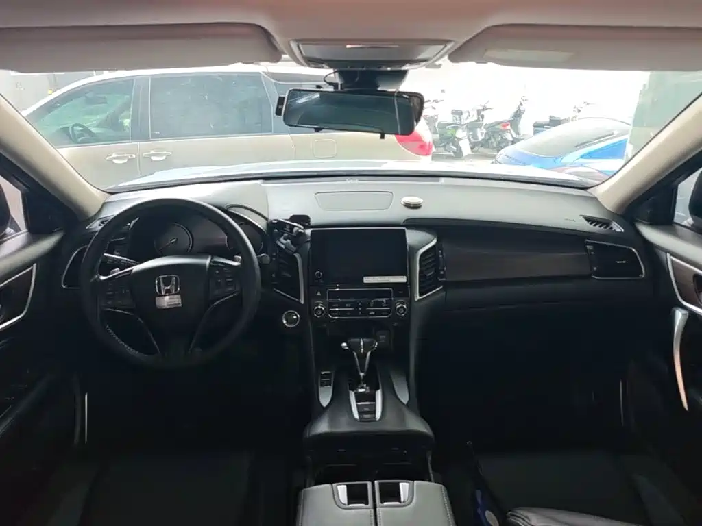 Honda Avancier — миниатюра 13