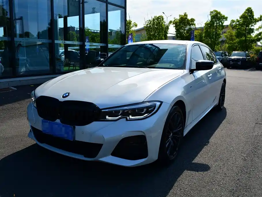 BMW 3 Series 2021