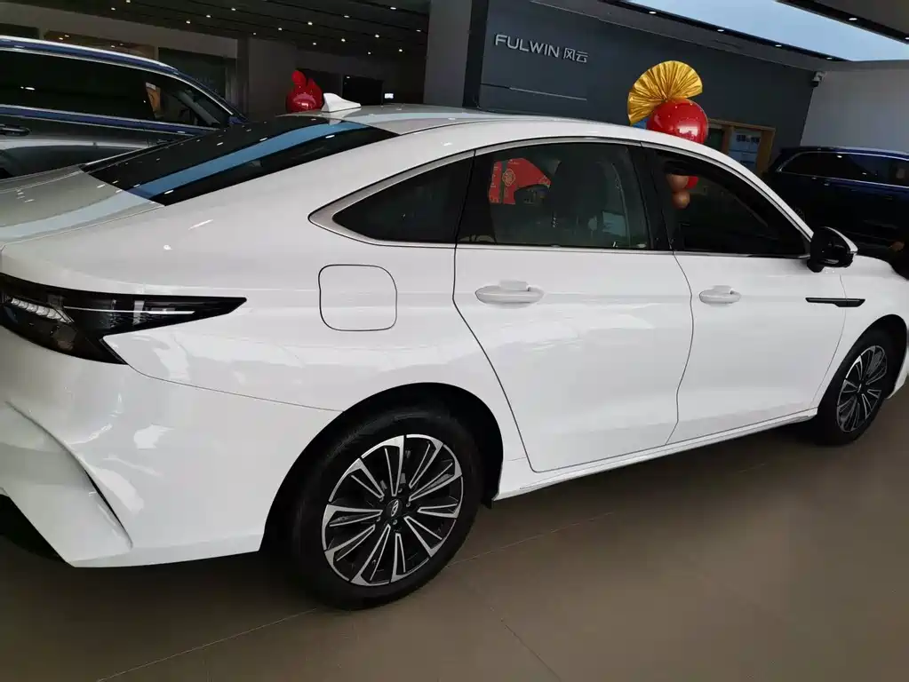 CHERY FENGYUN A8