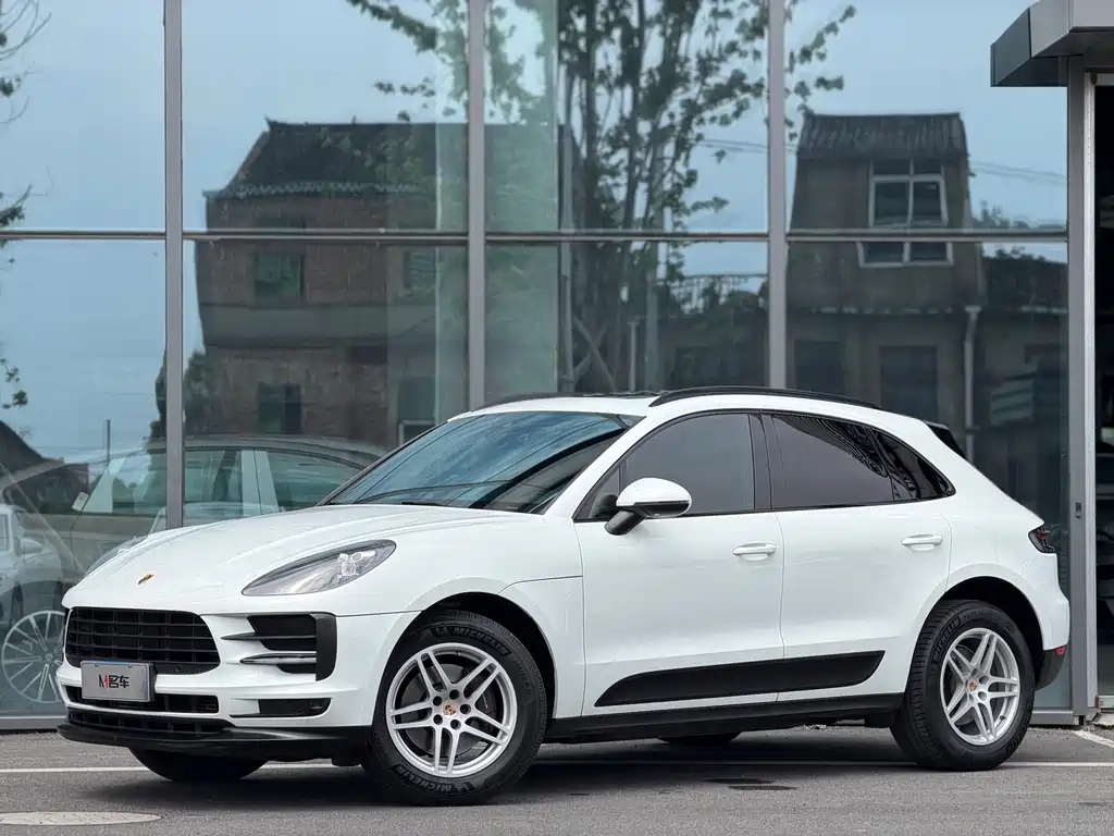 Porsche Macan 2020