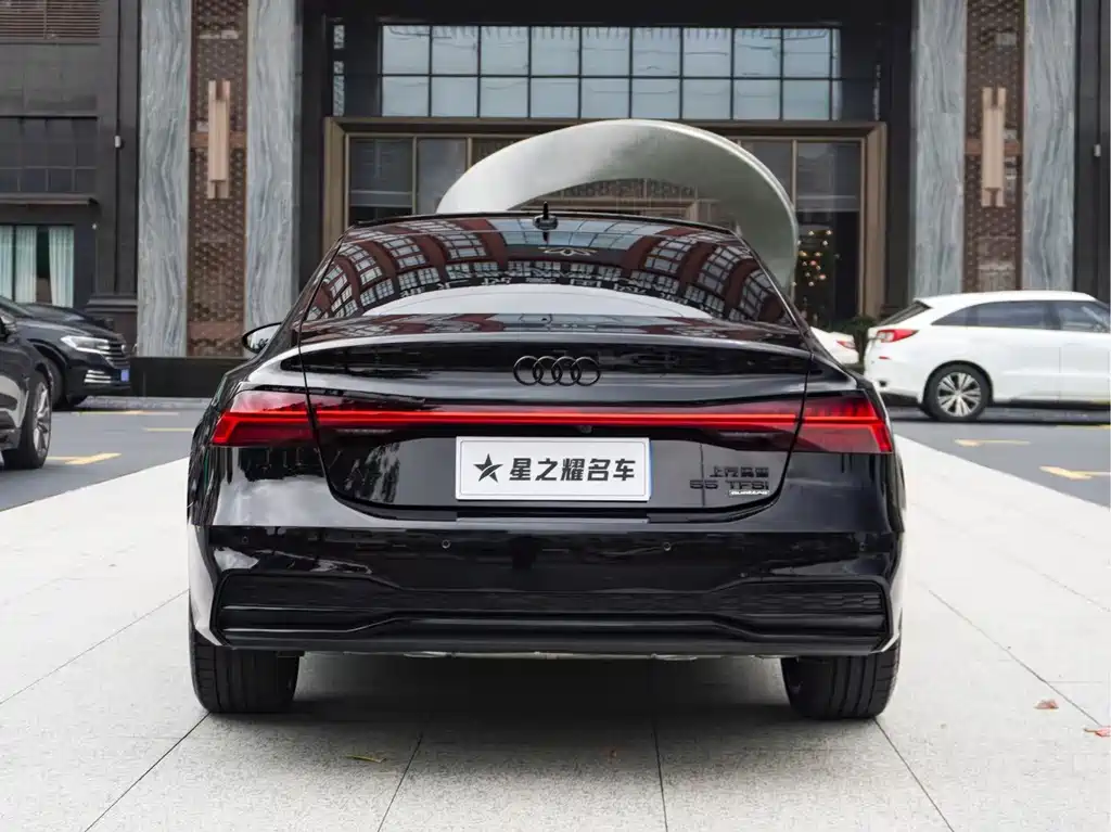 Audi A7L — миниатюра 5
