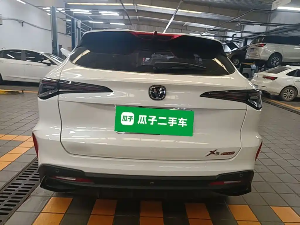 Changan X5 PLUS — миниатюра 6