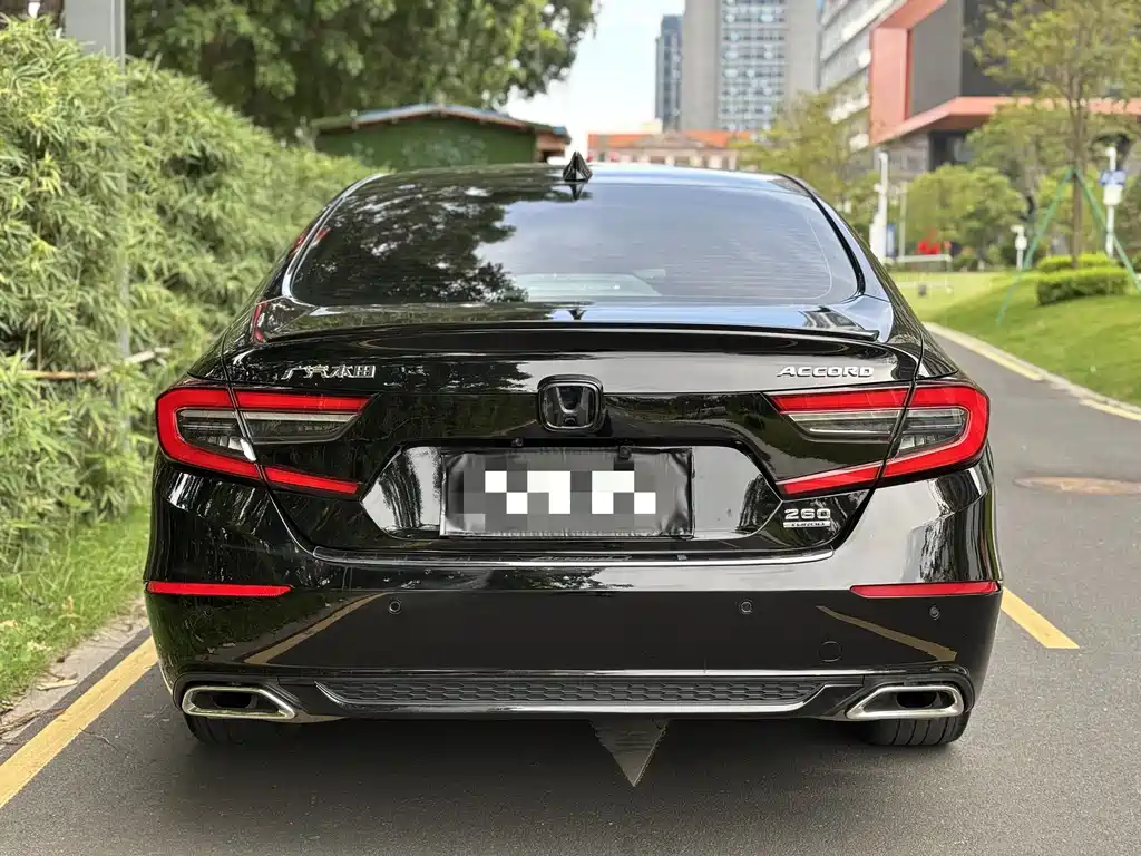 Honda Accord — миниатюра 5