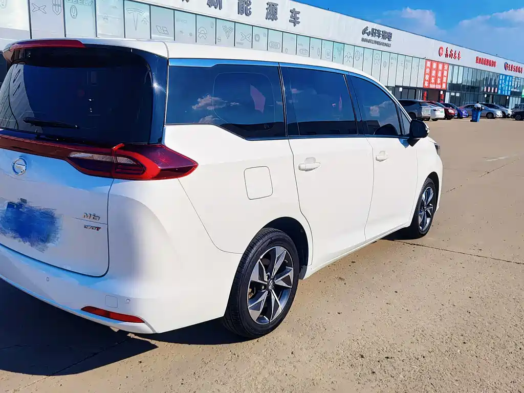 GAC Motor Trumpchi M6 — миниатюра 4