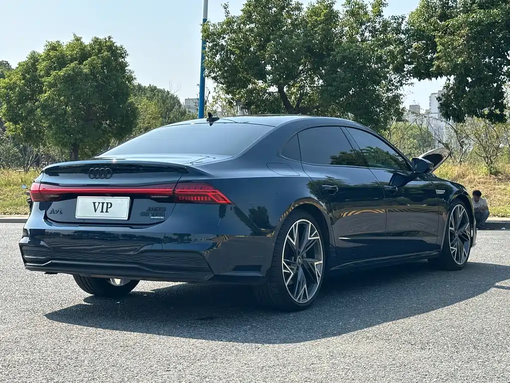 Audi A7L 2022 — фото 5