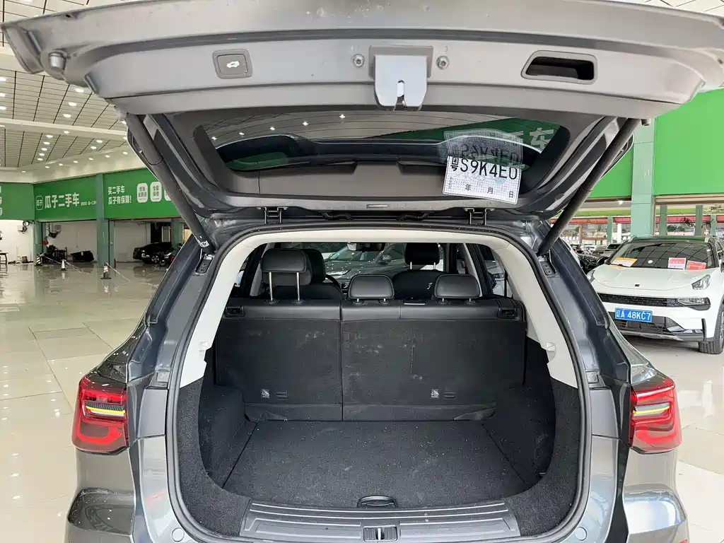Roewe RX5 — миниатюра 21