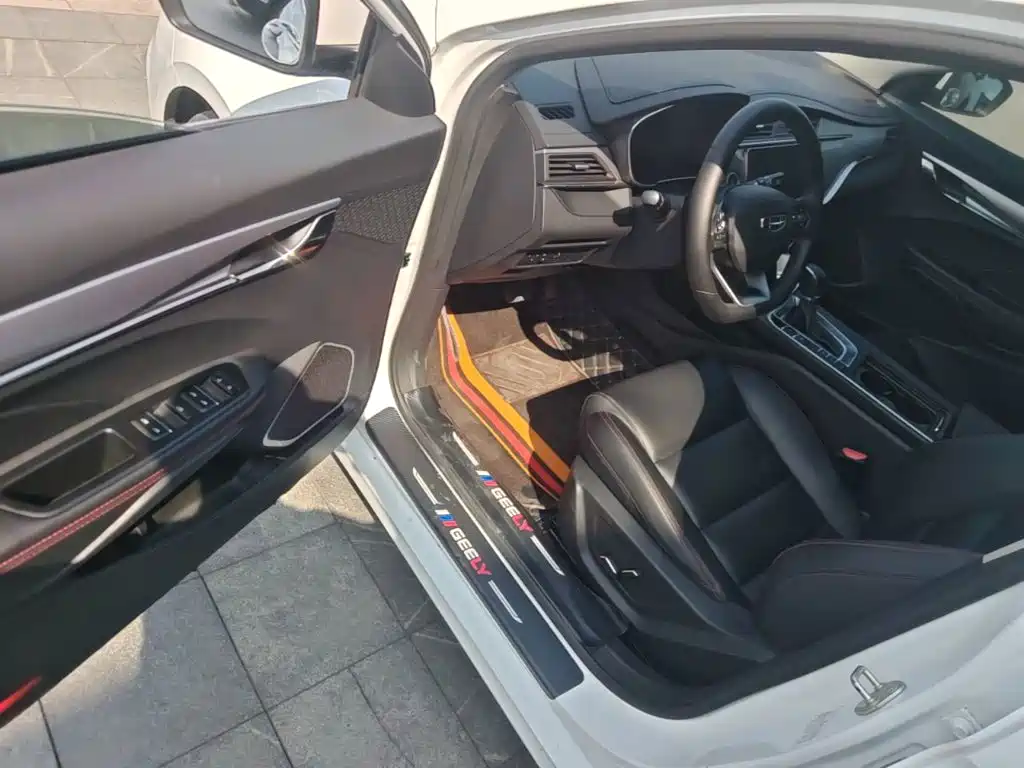 Geely Binrui — миниатюра 16