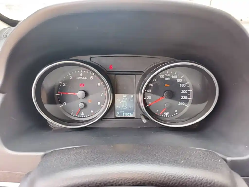 Haval M6 — миниатюра 12