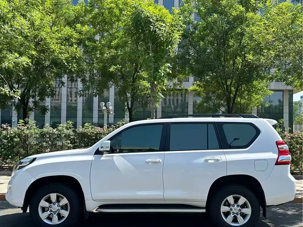 Toyota Land Cruiser Prado 2014 4.0L AT TX-L