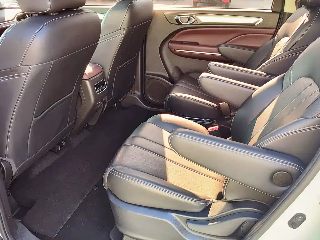 GAC Motor Trumpchi M6 — миниатюра 8