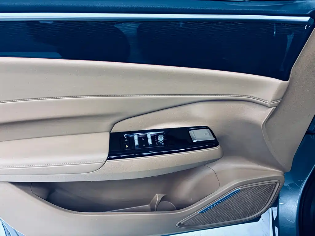 GEELY GALAXY GALAXY L7