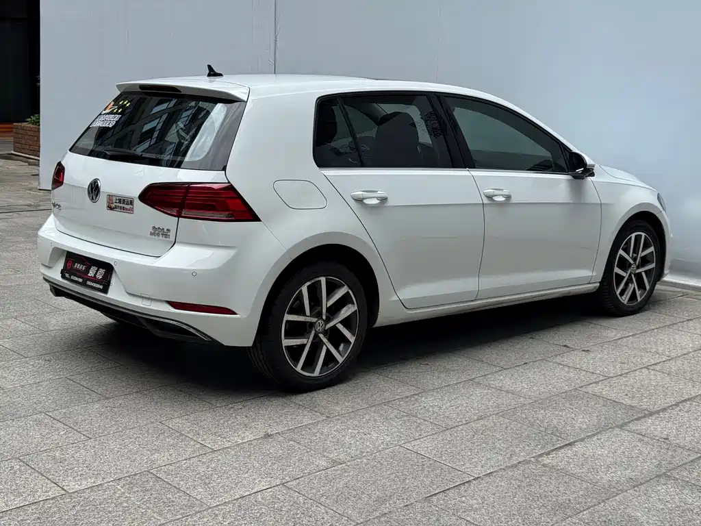 Volkswagen Golf — миниатюра 4