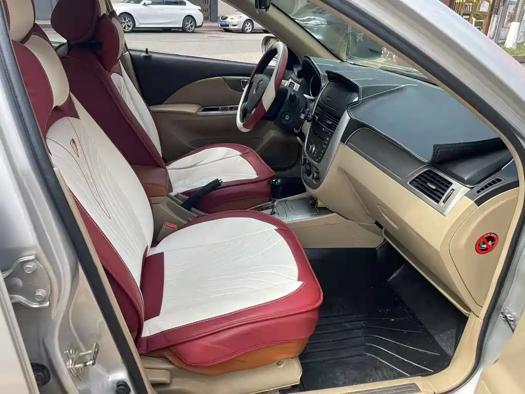 Buick Excelle 1.6LE-MT, фото 10
