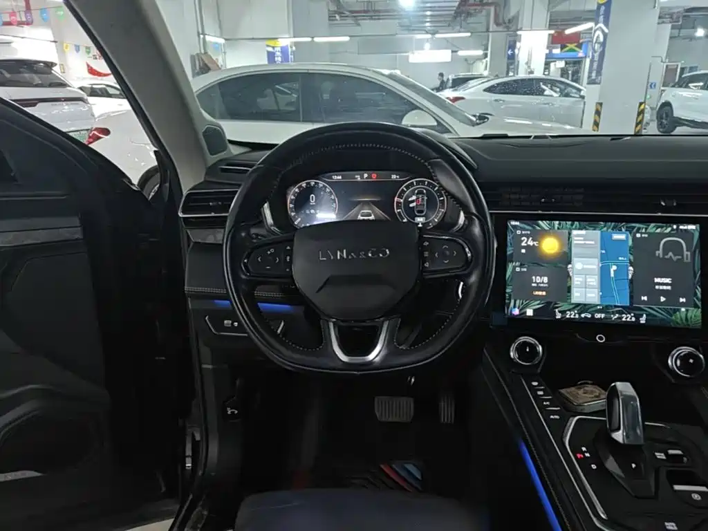 Lynk & Co 05 — миниатюра 11