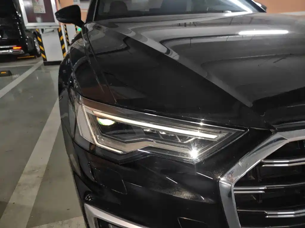Audi A6L — миниатюра 7