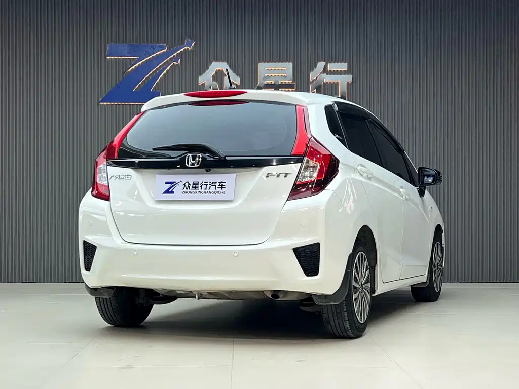 Honda Fit — миниатюра 3