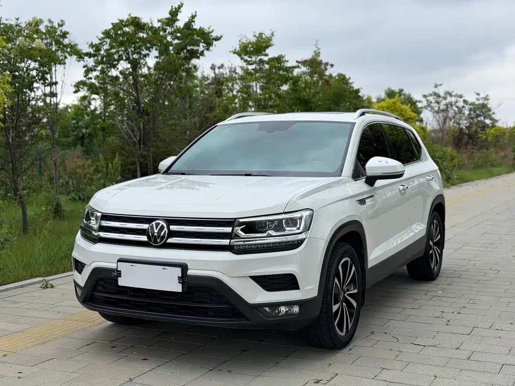 Volkswagen Tharu 2022 280TSI 2WD Luxury Edition