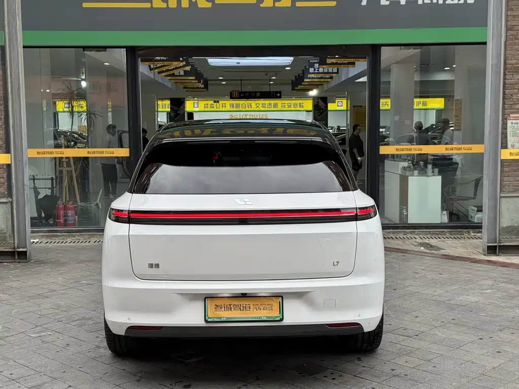 Li Auto Li L7 — миниатюра 5