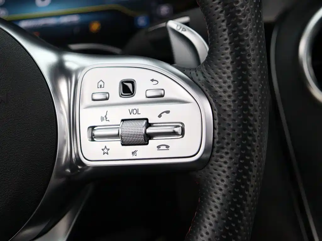 Mercedes-Benz GLC AMG — миниатюра 15