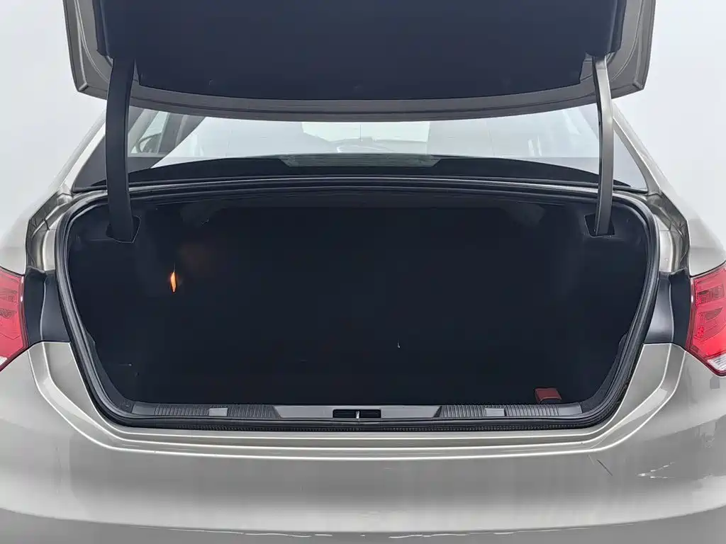 Citroen C4L — миниатюра 16