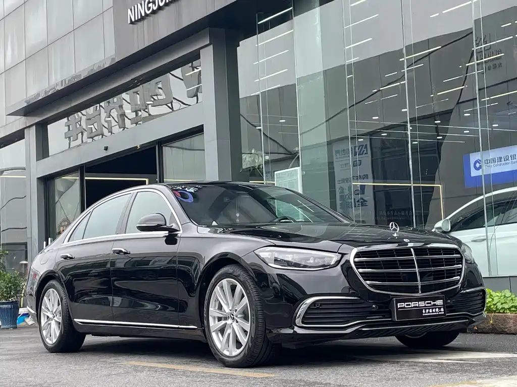 MERCEDES-BENZ S CLASS