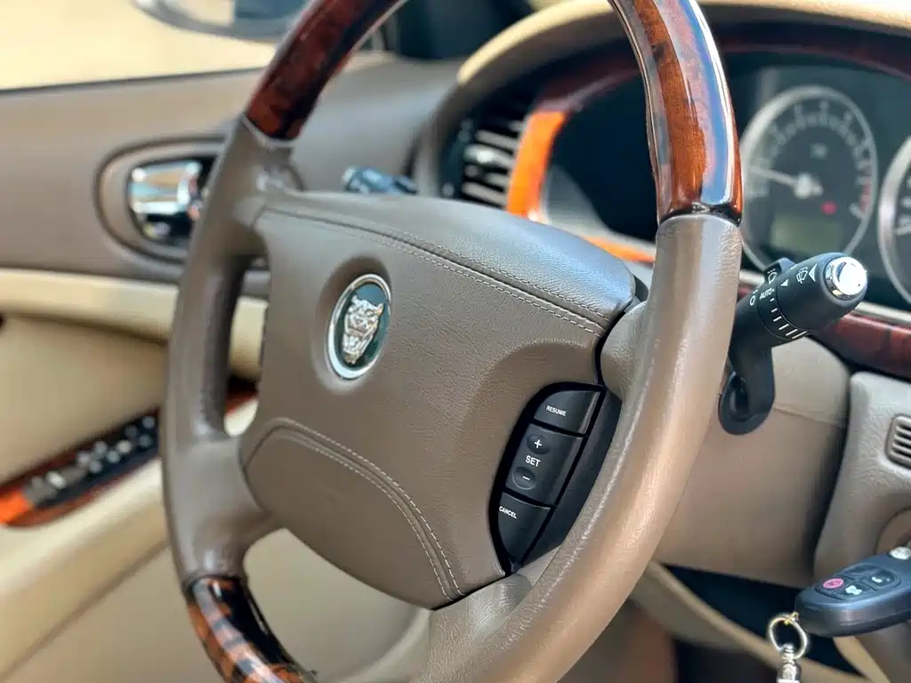 Jaguar S-TYPE — миниатюра 13