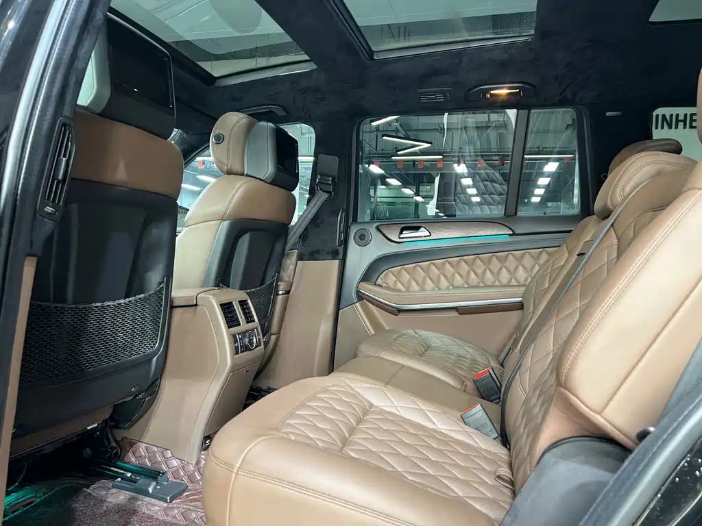 Mercedes-Benz GL-Class — миниатюра 8