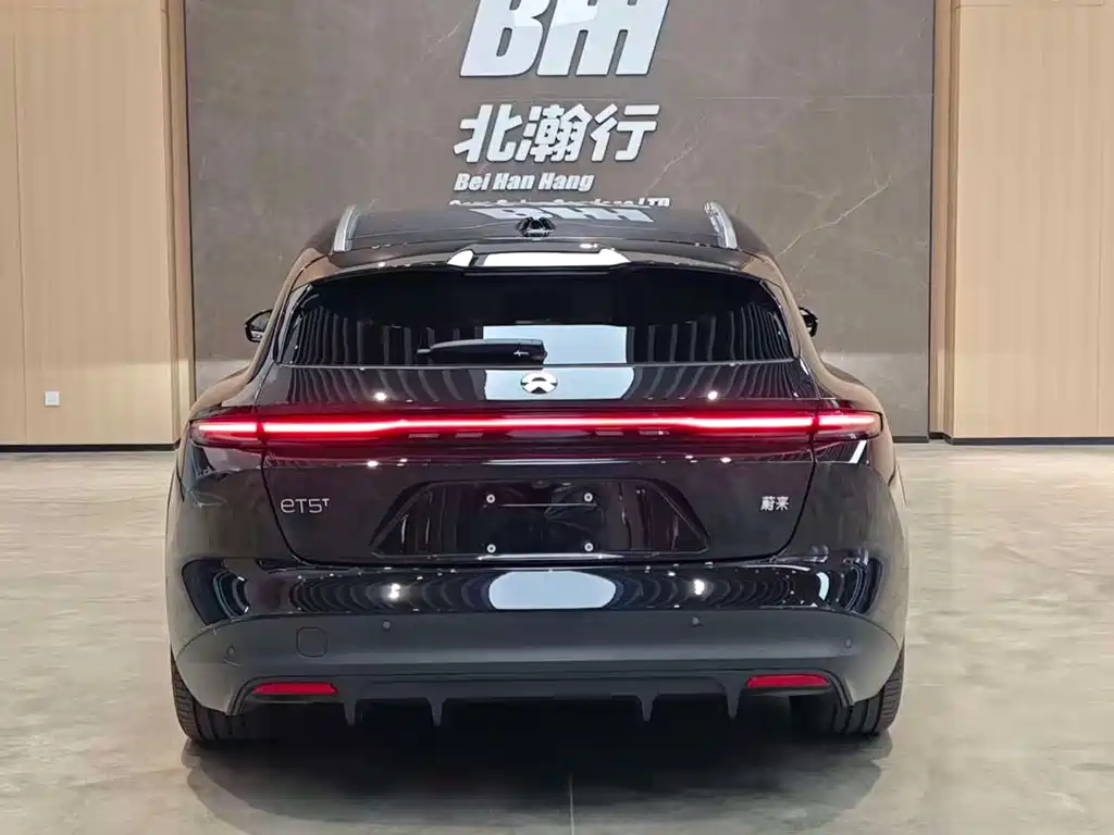 NIO NIO ET5T