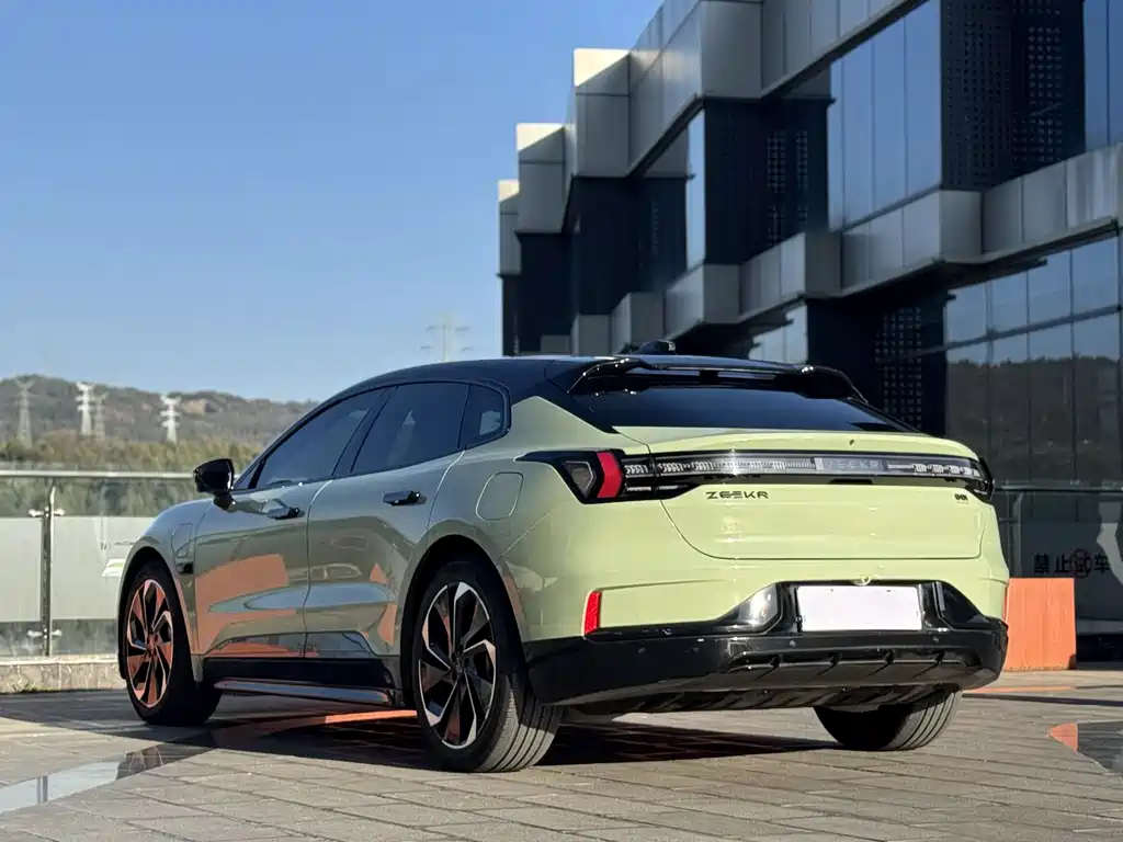 ZEEKR EXTREME KRYPTON 001