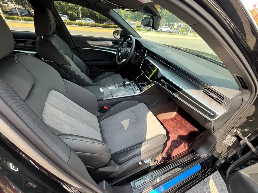 Audi A6L — миниатюра 14