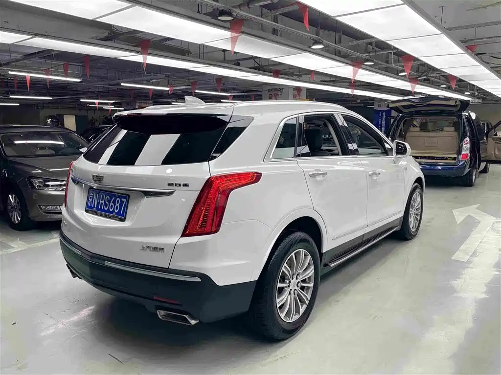 Cadillac XT5 — миниатюра 5