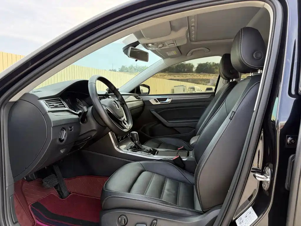 Volkswagen Passat — миниатюра 7