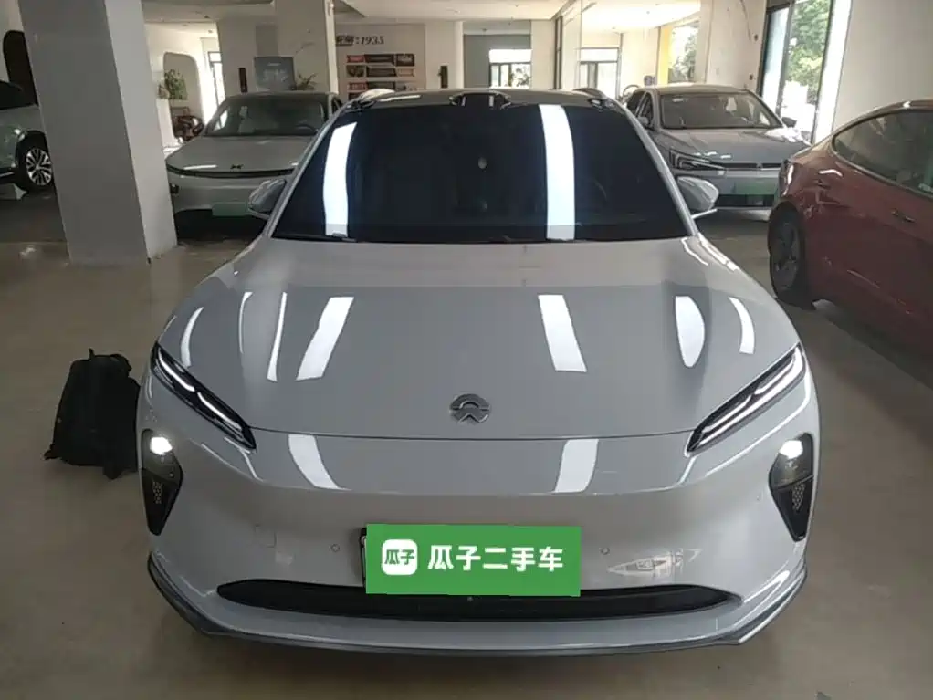 NIO ET5T — миниатюра 3