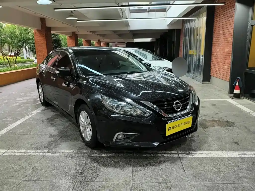 Nissan Teana — миниатюра 6