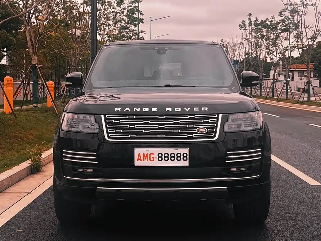 Land Rover Range Rover — миниатюра 2